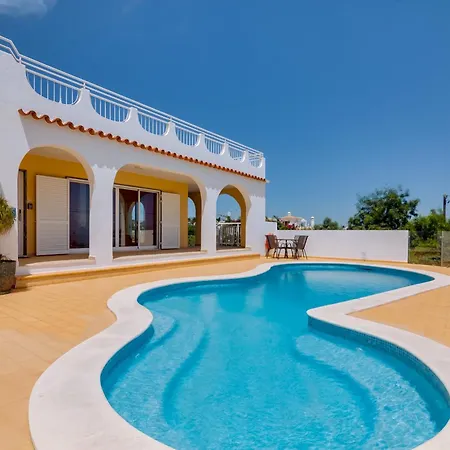 Esmeralda Villa *