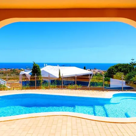 Esmeralda Villa *