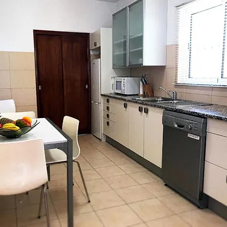 Esmeralda Villa